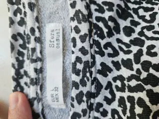 Sudadera fina animal print manga larga