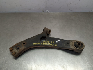 BRAZO SUSPENSION INFERIOR DELANTERO DERECHO KIA S