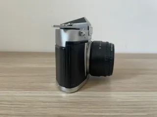 Fotocamera Analogica EXA 1B Germania Est Reflex SL