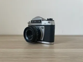Fotocamera Analogica EXA 1B Germania Est Reflex SL