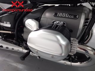BMW R 18