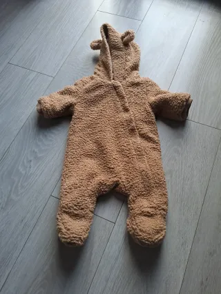 Buzo oso peluche invierno 62cm NUEVO