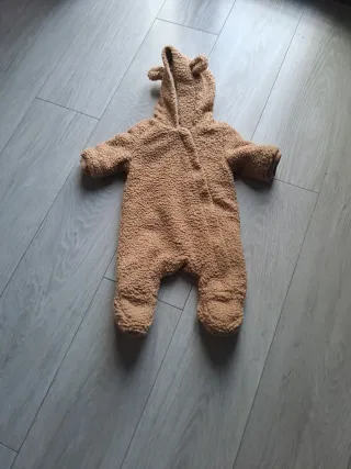 Buzo oso peluche invierno 62cm NUEVO