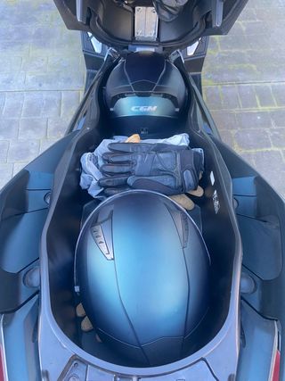 Yamaha XMAX 300 TECH MAX - Nov 2023