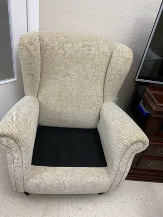 2 Butacas de tela beige