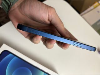 iPhone 12 128GB Azul