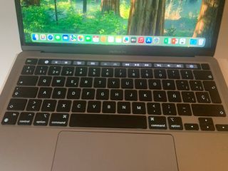MacBook Pro M1 13" Como Nuevo + Office