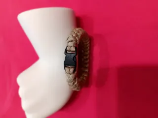 Pulsera Paracord Tejida a Mano Unisex