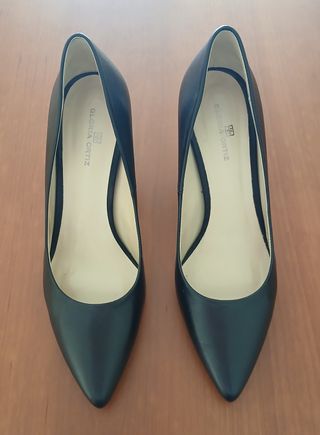 Zapatos tacón Gloria Ortiz negros T.39