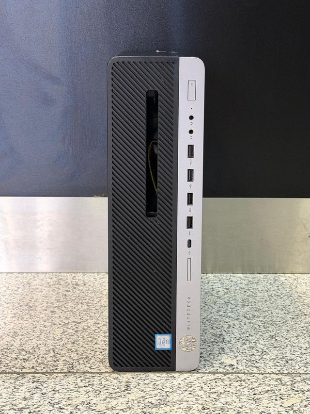Computador de escritorio HP EliteDesk 800 G3 SFF