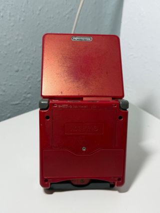 Nintendo Game Boy Advance SP Rojo