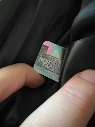 Chaqueta The North Face Azul y Negra