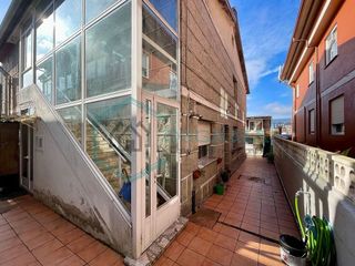 Chalet en venta en Porriño (O)