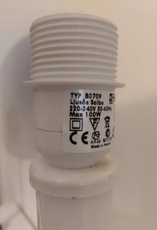 Lámpara de mesa Ikea