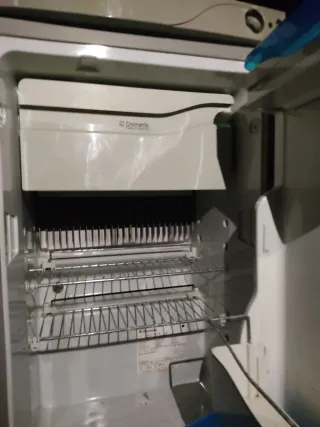 Nevera trivalente Electrolux