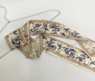 Foulard con stampa floreale