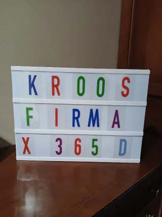 Letrero de Luz LED Follow Your Heart