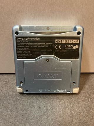 Game Boy Advance SP + Madagascar