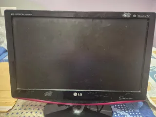 Monitor TV LG 19'' HDMI, SCART, VGA