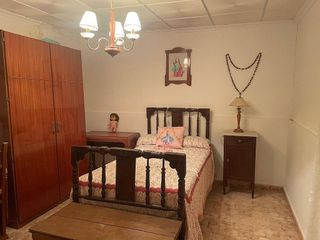 Casa adosada en venta en Argamasilla de Calatrava