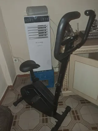 Bicicleta Estática Negra