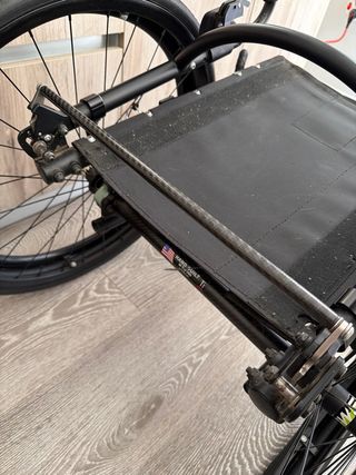 Silla de ruedas ligera y plegable (Tilite)