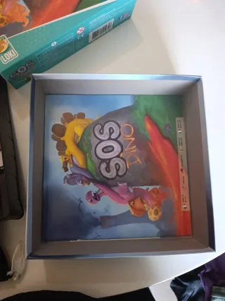 Juego de mesa SOS Dino