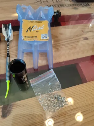 Conjunto Dardos Profesionales Michael Van Gerwen