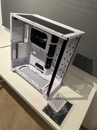 Caja Lian Li PC-O11D Dynamic XL
