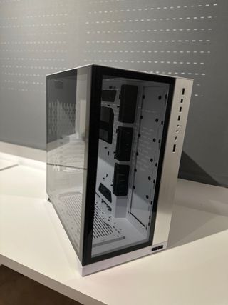 Caja Lian Li PC-O11D Dynamic XL