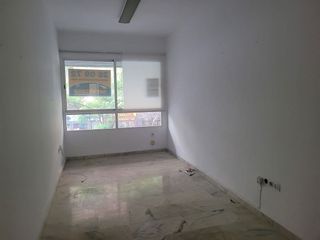 Oficina en alquiler en Pardaleras en Badajoz