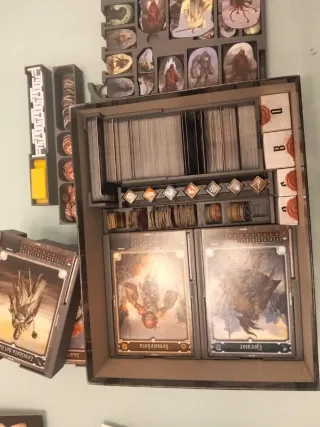 Gloomhaven: Fauces del León Gioco da Tavolo