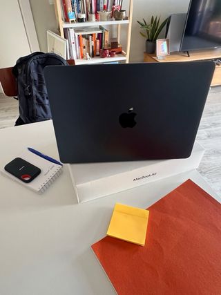 MacBook Air M3 16GB 2024