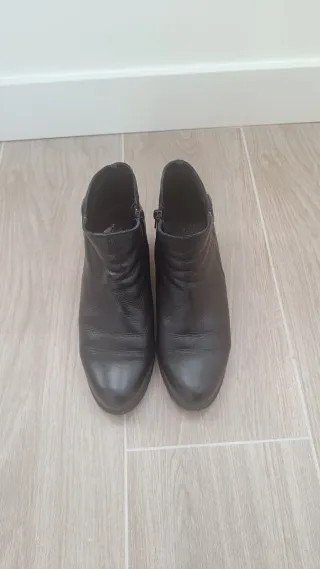Botines Yokono Negros