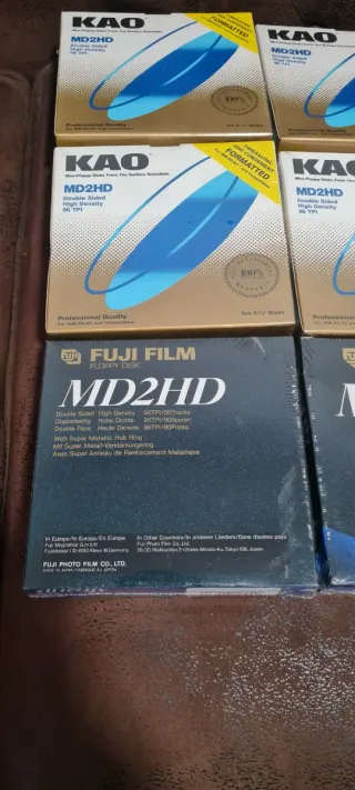 Disquetes MD2HD KAO y Fuji Film (Cajas Selladas)