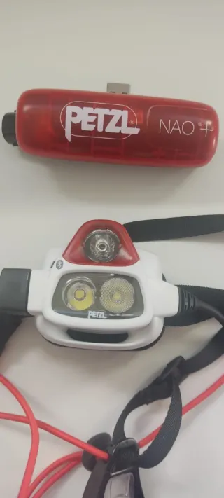 Linterna Petzl NAO+ 750 lúmenes