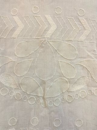 【Hoss Intropia】Blusa Blanca Bordada Talla XL