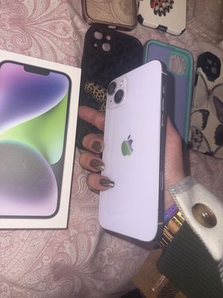 iPhone 14 Plus 128GB Lila como nuevo