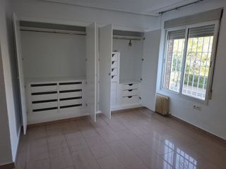 Piso en alquiler en Santa Rosa - Valdeolleros en Córdoba