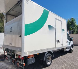 Camion Ford Transit con Plataforma Elevadora, 2019