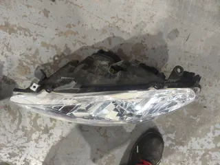 Faros Delanteros Peugeot 307 (2 Unidades)