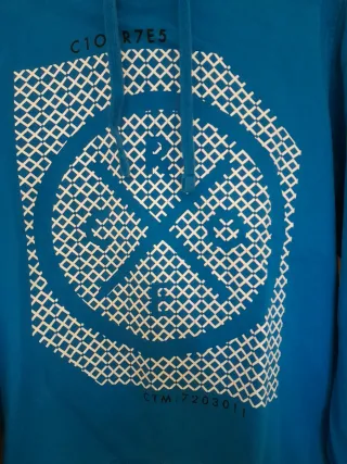 Sudadera con capucha azul