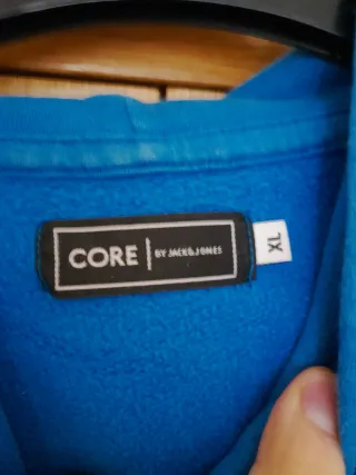 Sudadera con capucha azul