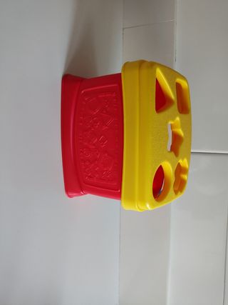 Juguete cubo Fisher Price Rojo y Amarillo. Piezas