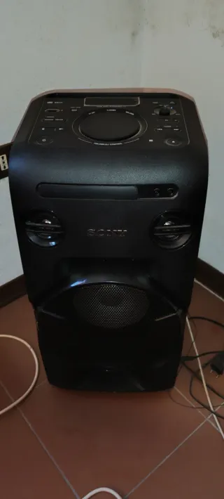 Stereo Sony MHC-V11 con cassa