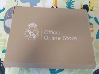 Equipación Real Madrid Nueva Talla 9-11/1'40cm