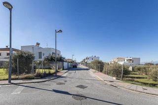 Terreno en venta en Zubia (La)