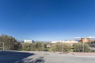 Terreno en venta en Zubia (La)