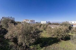 Terreno en venta en Zubia (La)