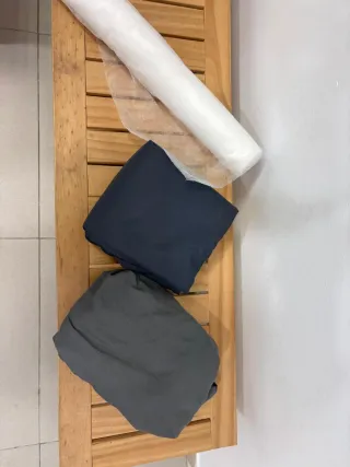 Camilla y kit completo, silla, sábanas, neón